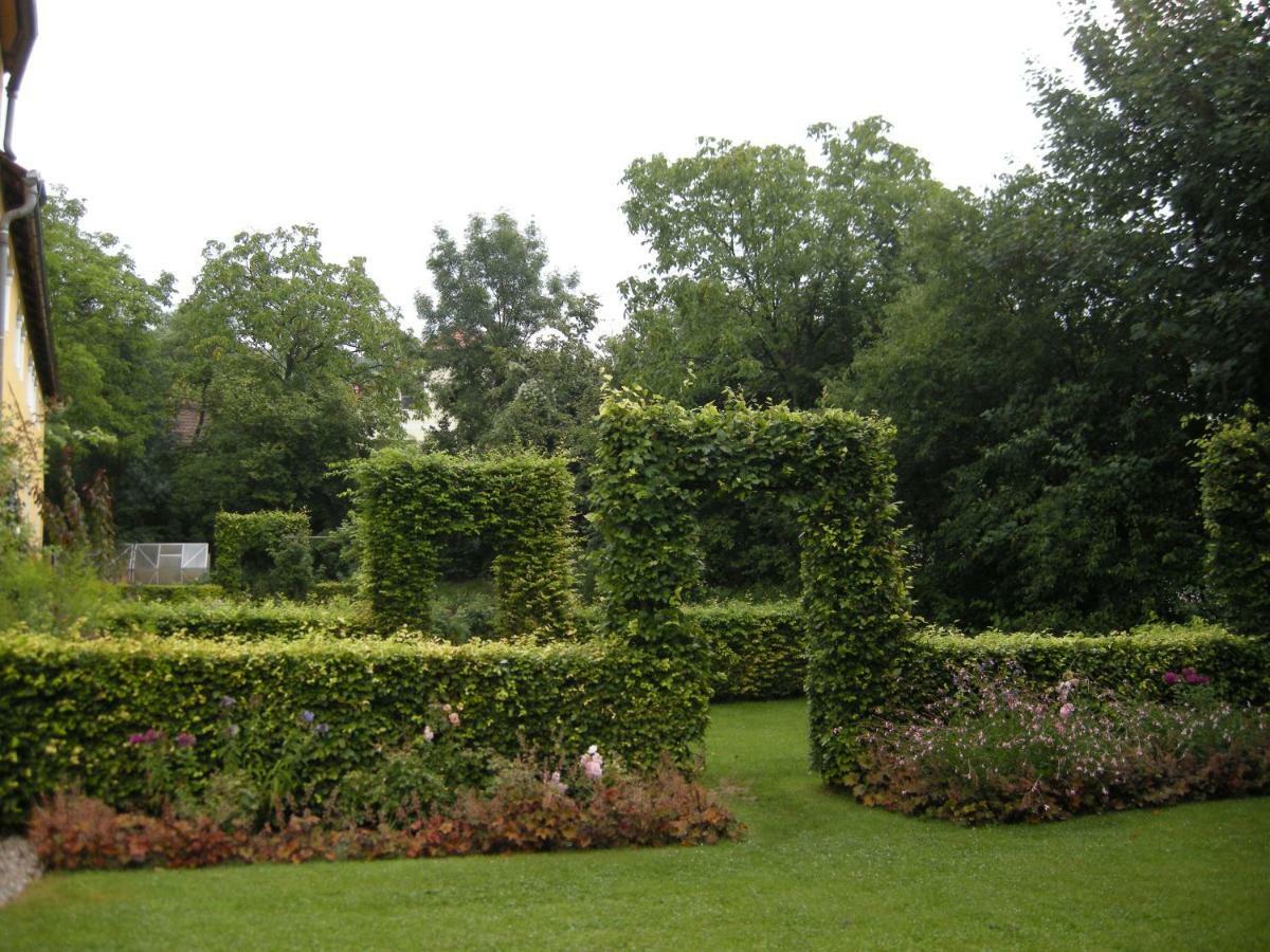 Bed and Breakfast Marienschloessl Wiedendorf Esterno foto